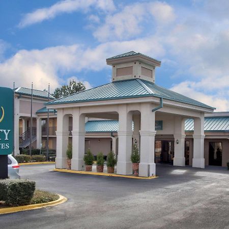 Quality Inn & Suites Clinton Extérieur photo